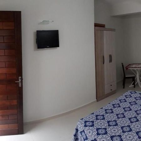 Quarto Completo E Cafe Da Manha Em Bombinhas Bed & Breakfast Bagian luar foto